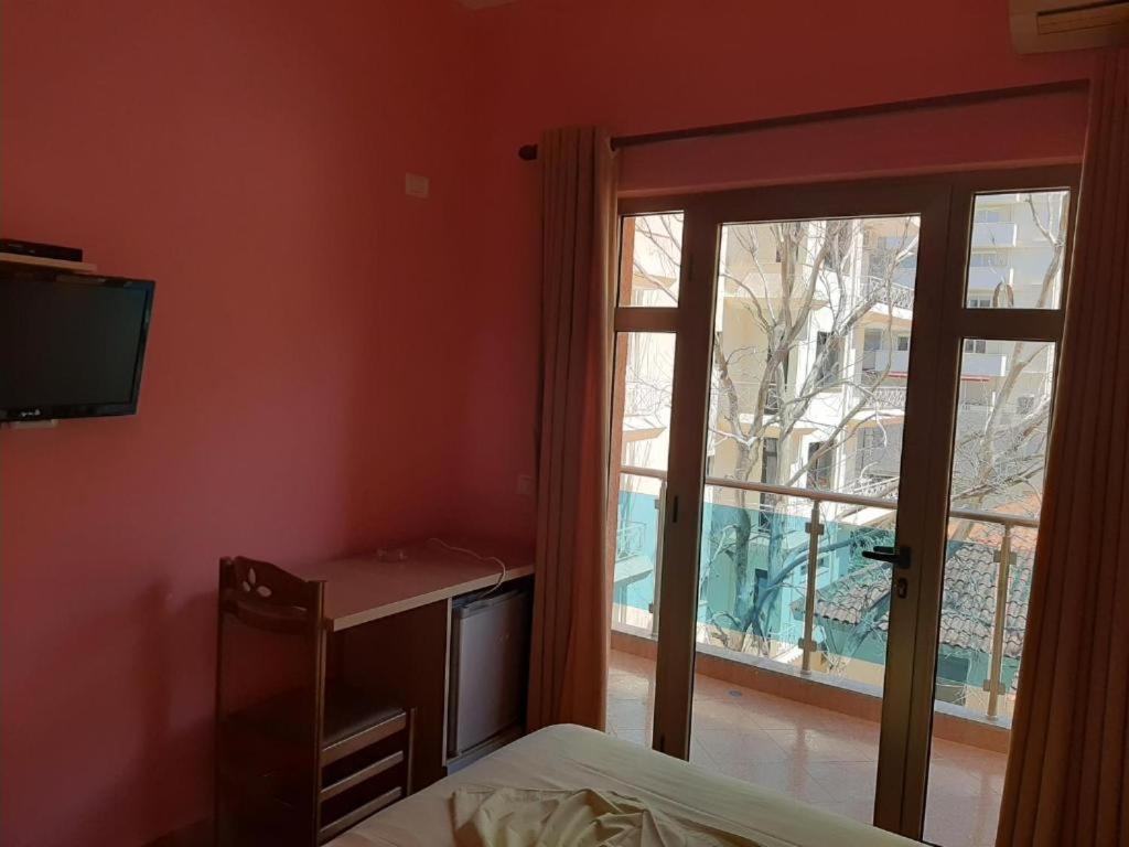 Hotel Besa 3*